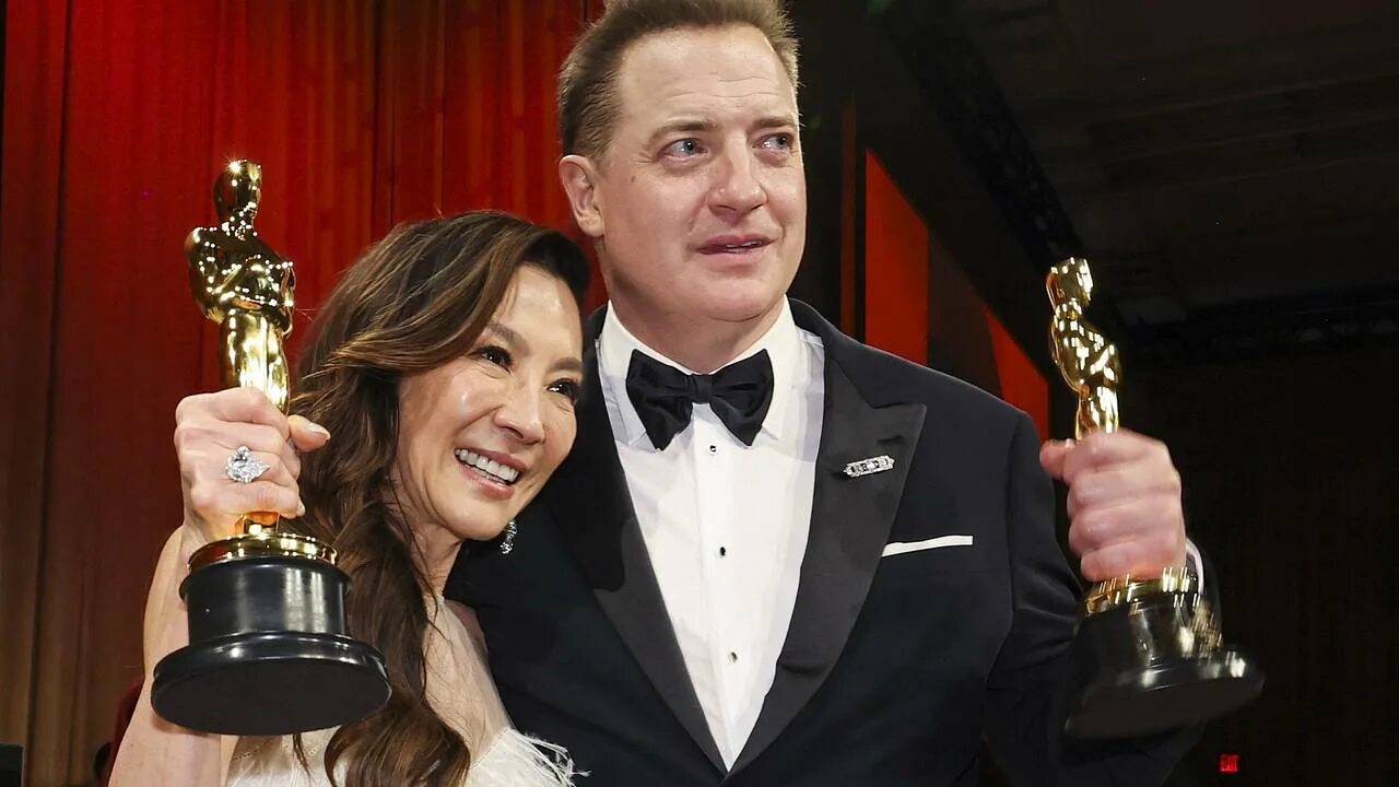 Оскар 23. Брендан фрейзер оскар 2025. брендан фрейзер на премии оскар 2025. оскар 2025 хью грант.