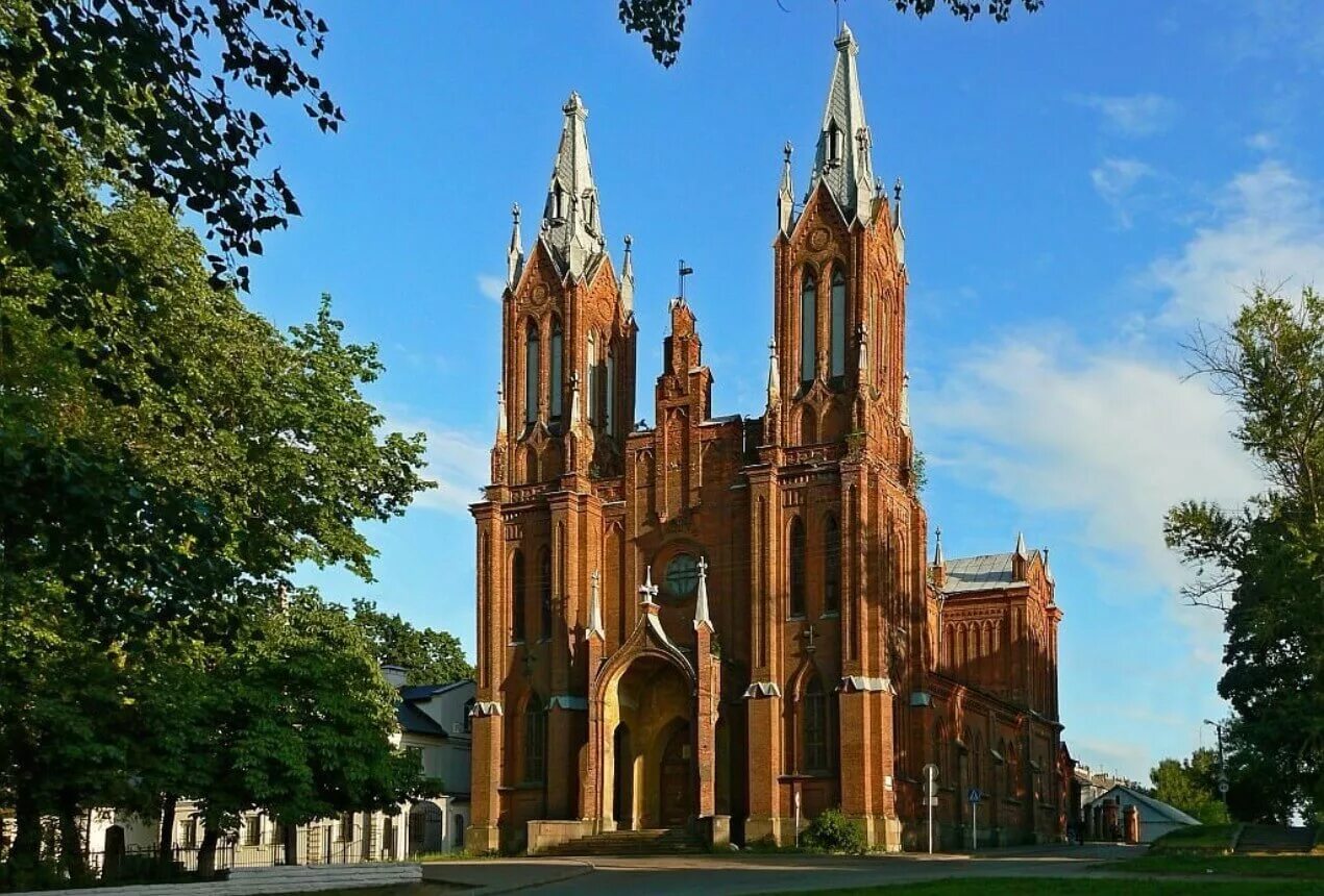 Как называется костел. Собор непророчногозачатия пресвятой девы марии. Храм непорочного зачатия смоленск. Римско-католический кафедральный собор в москве. Собор непророчногозачатия пресвятой девы марии.