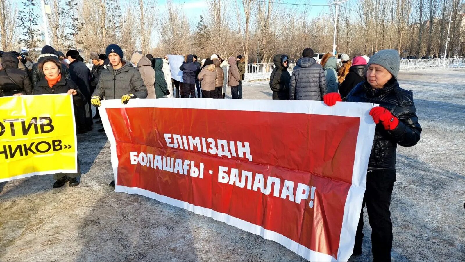 Точечная застройка. Стоп точечная застройка. Публичные слушания застройка. Инициативная группа граждан выступила против строительства