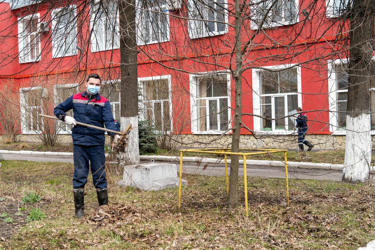 Сотрудник тэк. ГУП ТЭК субботник 2018. Работники ТЭК Советский. Работники ТЭК Советский ул Гагарина 10. Работники ТЭК.