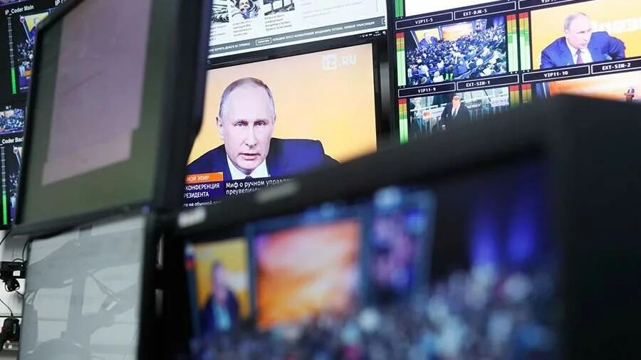 прямой эфир м путиным. путин на прямой линии. прямой эфир с владимиром путиным. прямая линия с президентом 2021. сми.