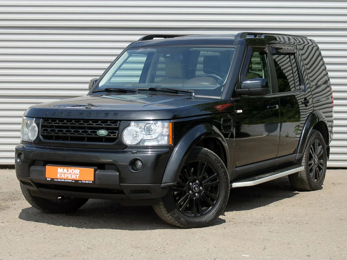 Discovery 4 3. Discovery 4 black. Ленд ровер дискавери 3 черный. Ленд ровер дискавери 4 рестайлинг. Land rover discovery 2013.