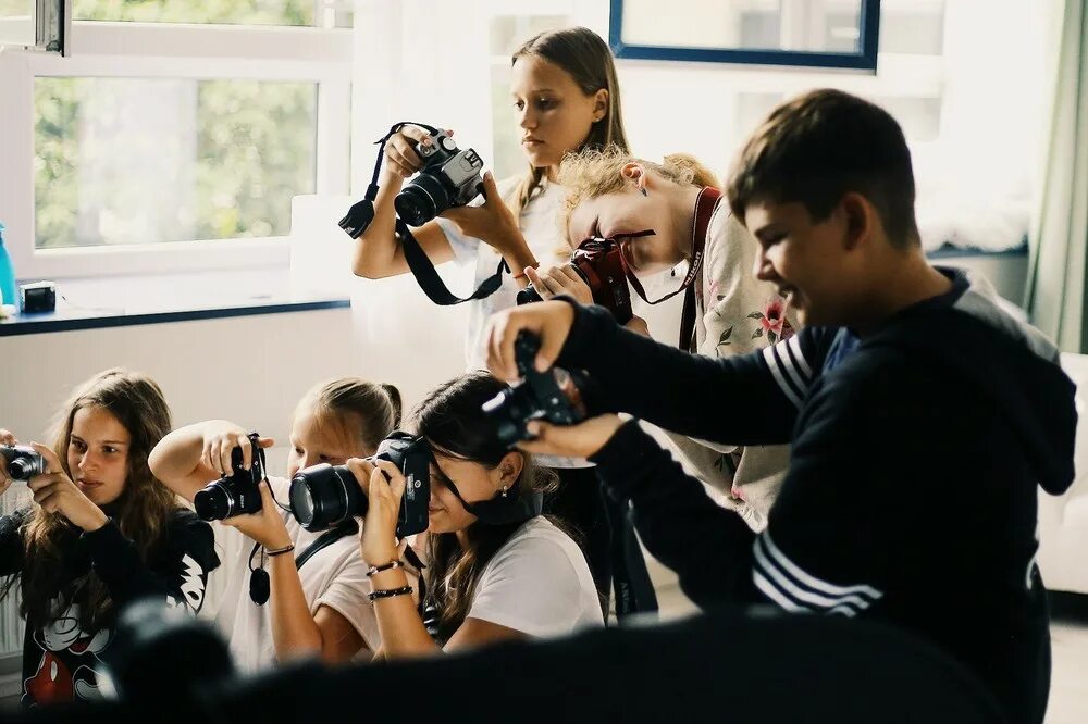 Фотокружок. Фотокружок Суперкадры. Фотокружок для детей. Фотокружок для подростков. Фотографы студенты.