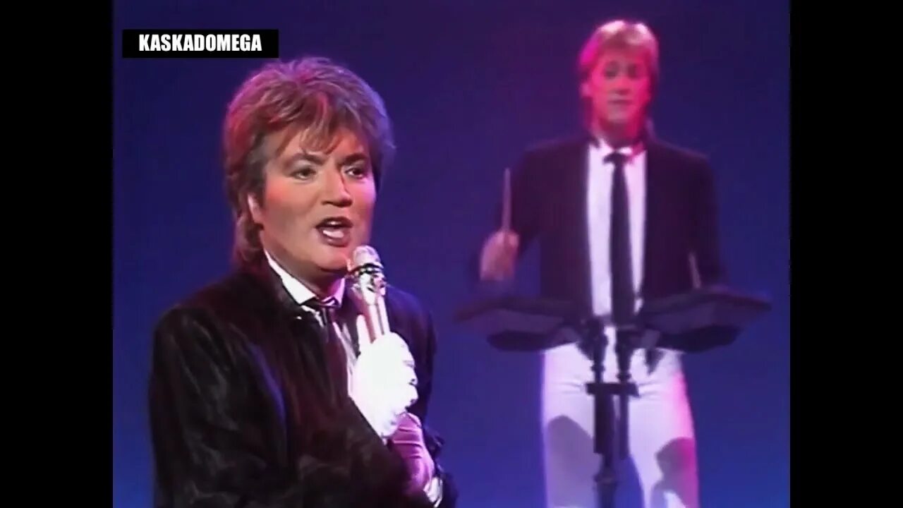 Fancy fools cry. Disco fancy ремикс. Фэнси слушать. Fancy fools cry. Виниловые пластинки.