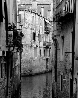 Italia black