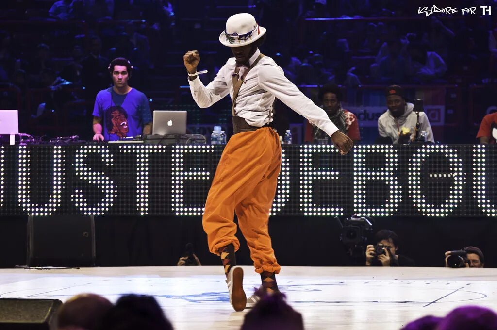 Хип хоп локинг. Локинг стиль танца. Танцоры поппинга. Locking dance. Локинг фото.