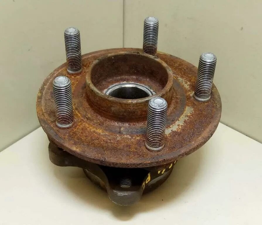 Передняя ступица на форд фьюжн 2013. Как называется ступица. Ступица заднего колеса киа сид 2008. Ступица передняя lifan smily. Как называется ступица.