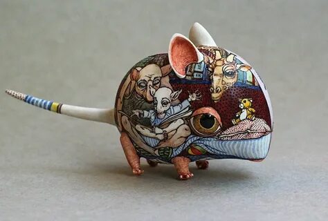 Странные фигурки
