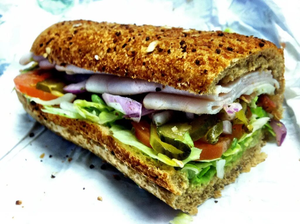 Сэндвич иваново. Сабвей сэндвич. Сэндвич-субмарина сабвей. Сэндвич сабвей сабвей. Сабвей большой сэндвич.