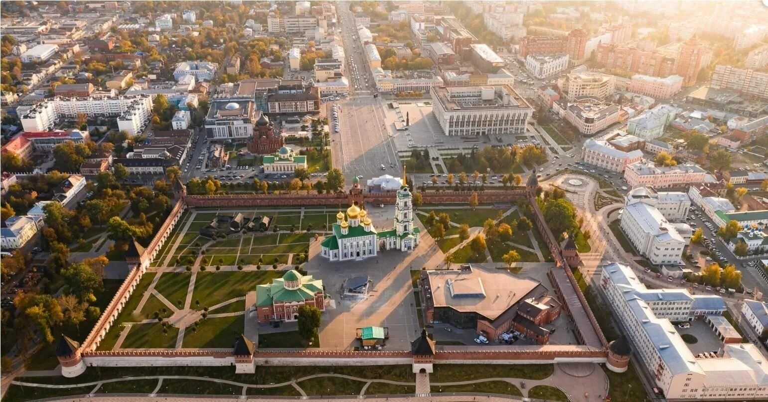 Кремль в городе тула. Тула кремль. тульский кремль тула. центр тулы кремль. тульский кремль внутри.