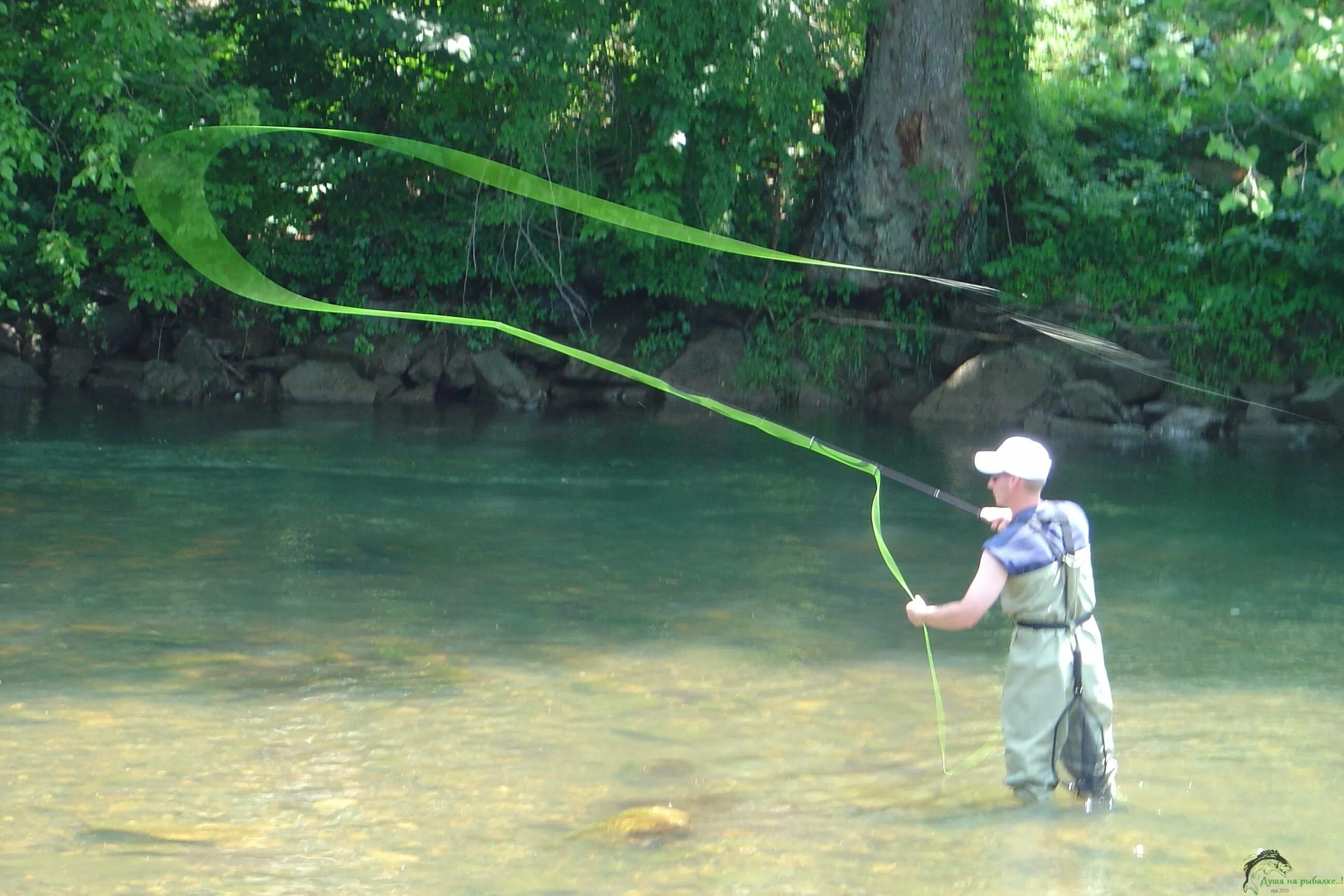 Ловля кружками на маленькой речке. Рыбалка. Осень рыбалка. Рыбалка. Поводковый материал lead core коричневый 5м 55 lb.