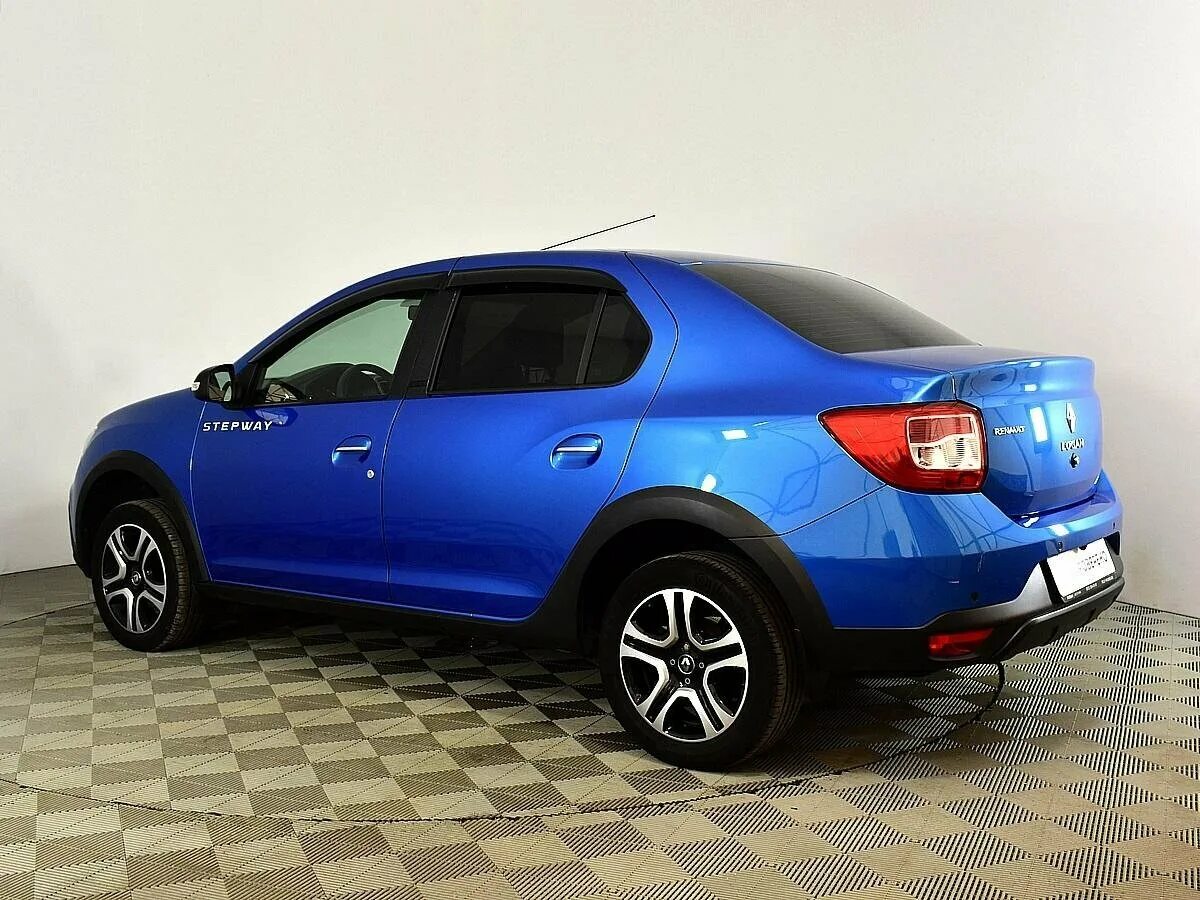 Рено логан степвей с пробегом. Renault logan stepway. рено логан степвей 1. рено логан степвей 1.6. логан 2 степвей.