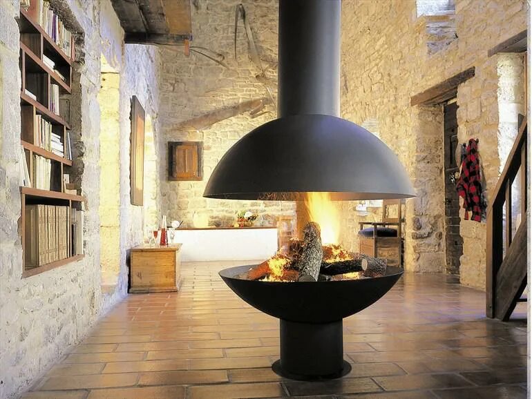 Открытый огонь помещении. Чаша гриль. Открытый очаг в доме. Очаг в саду. Открытый огонь на веранде.