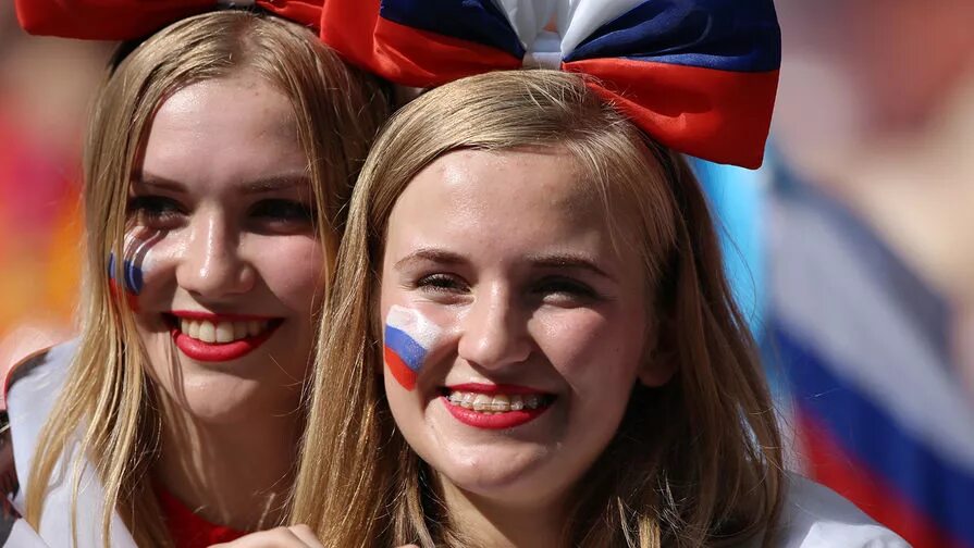 Словенцы. Словения национальный костюм. Население словении на 2024 год. Словения народ. Словения традиции.