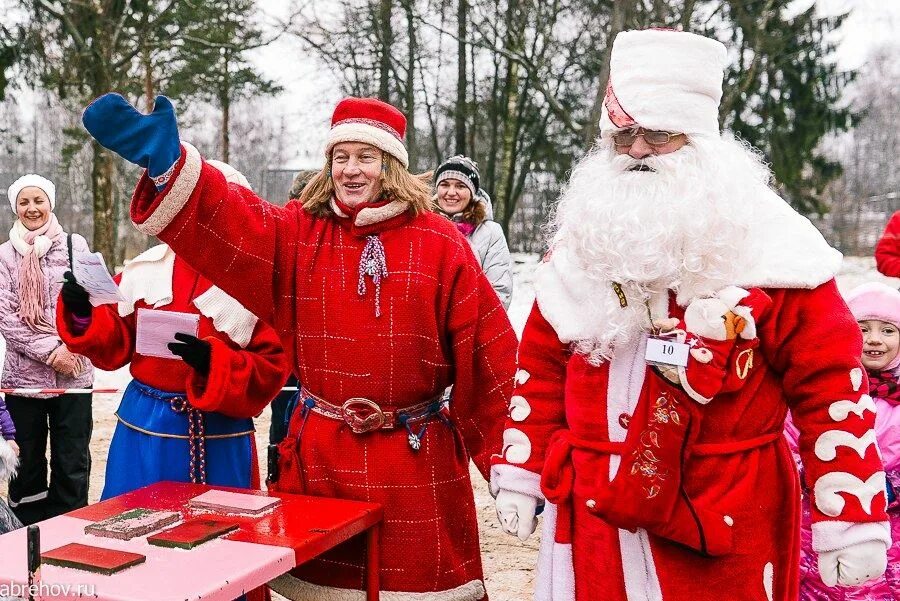 Резиденция паккайне карельского. Паккайне дед мороз в карелии. Карельский дед талви укко. Паккайне карельский дед мороз. Талви укко и дед халла.