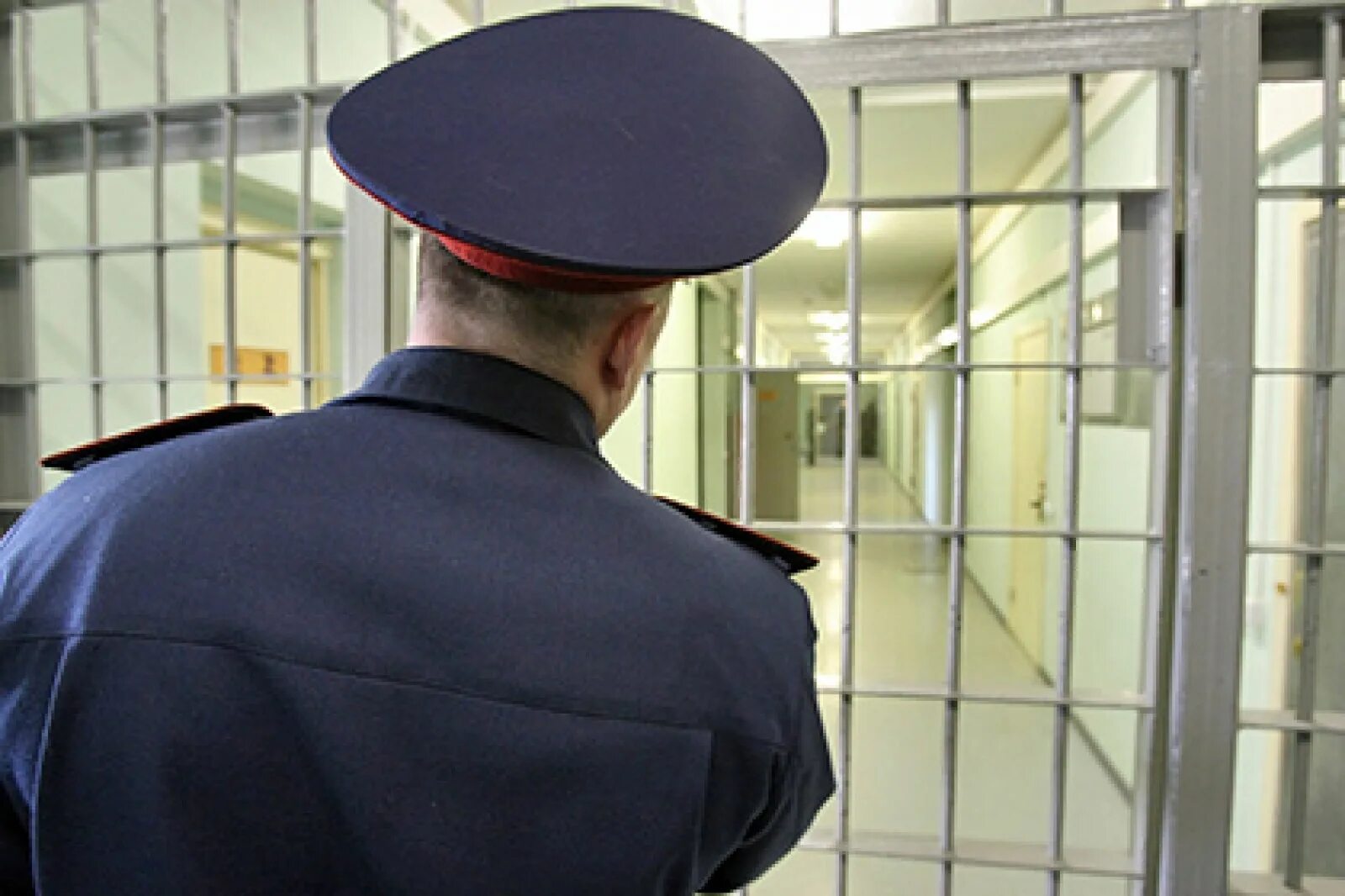 скрываться 30