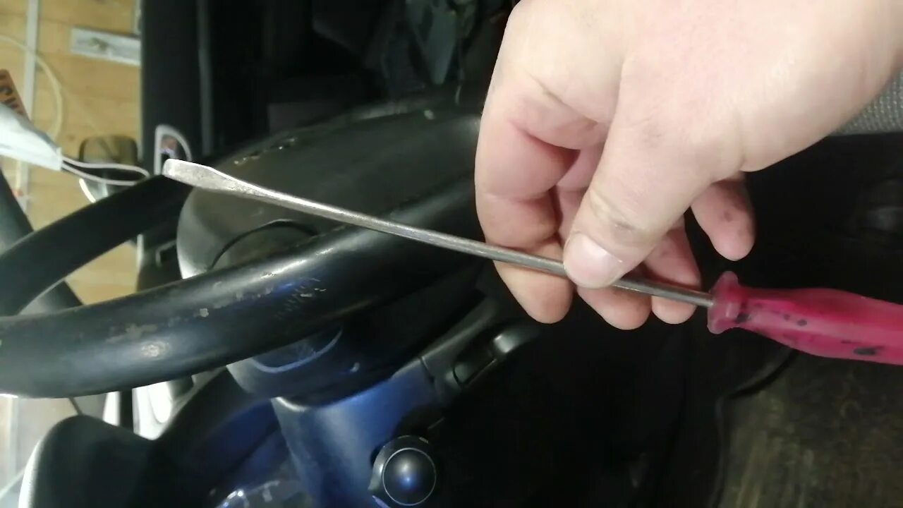 Оплетка руля - Peugeot 206, 1,4 л, 2005 года тюнинг DRIVE2