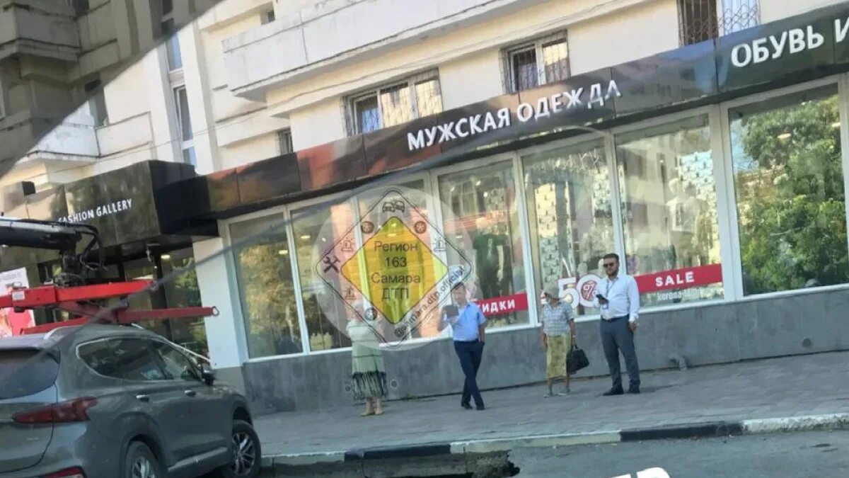 Самара 16 августа. Самара 16 августа. Затопление самарской набережной. Ново садовая новая развязка. Праволыбедская упало дерево.
