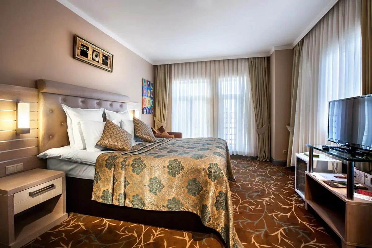 Savoy номер suite сейшелы. Отель 5* liberty fabay фото. Близлежащие отели. Сити-сокос. Прага отель плаза центр.