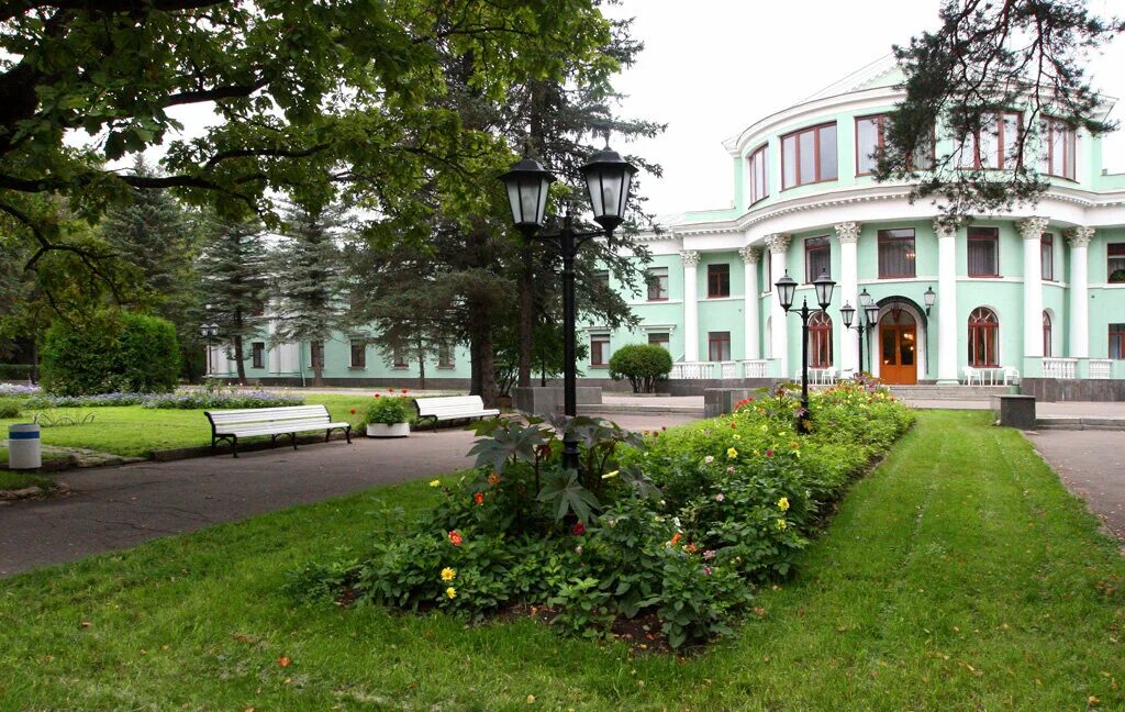 санаторий истра подмосковье прокуратуры. оздоровительный комплекс клязьма поведники. санаторий подмосковье удп рф. профилакторий в подмосковье. санаторий снегири подмосковье управделами президента.