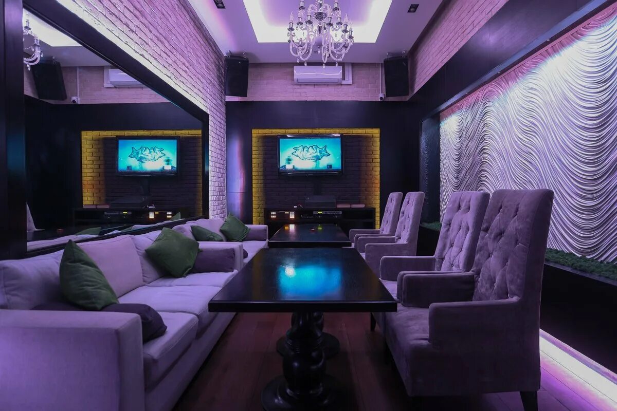 Караоке самый дорогой. Лаунж бар hamilton в москве. караоке hamilton lounge bar, москва. караоке hamilton lounge bar на пречистенской набережной (. караоке вип комната.