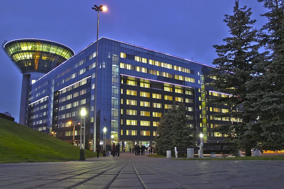 Building of Moscow Region Government Российская Стекольная Компания