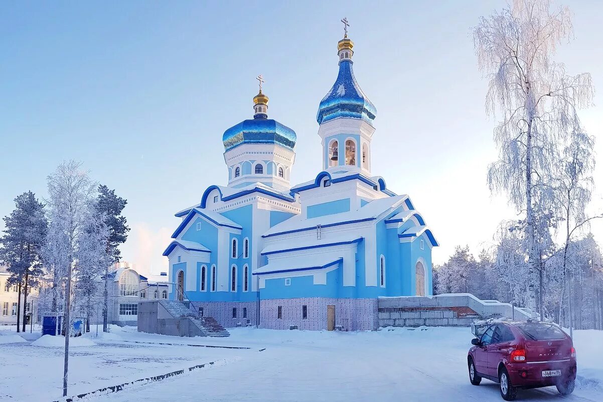 ратмино храм. храм живоначальной троицы в честь тысячелетия крещения руси. храм живоначальной троицы 1000-летия крещения. село большое давыдово. храм воздвижения честного креста господня.