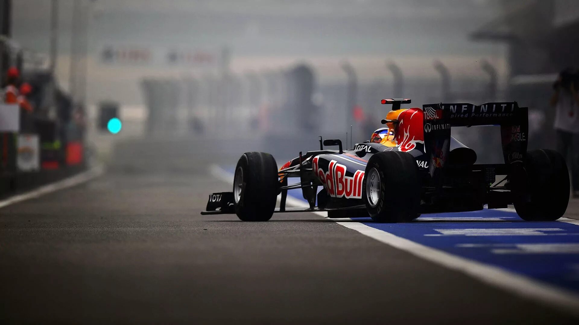 Формула 1 2 этап 2024. Red bull f1 rb19. Red bull Racing f1. Red bull f1 2022 car. Red bull f1 2005.