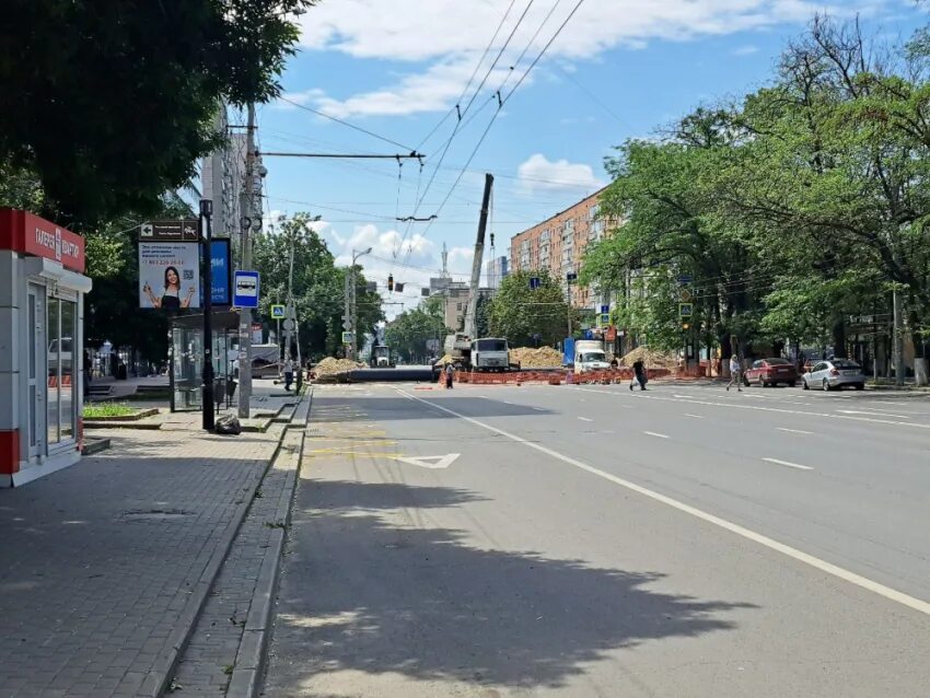 Ворошиловский 35. Большая садовая проспект ворошиловский. Меркюр ростов-на-дону. Пр ворошиловский 25 ростов на дону. Ворошиловский 35.
