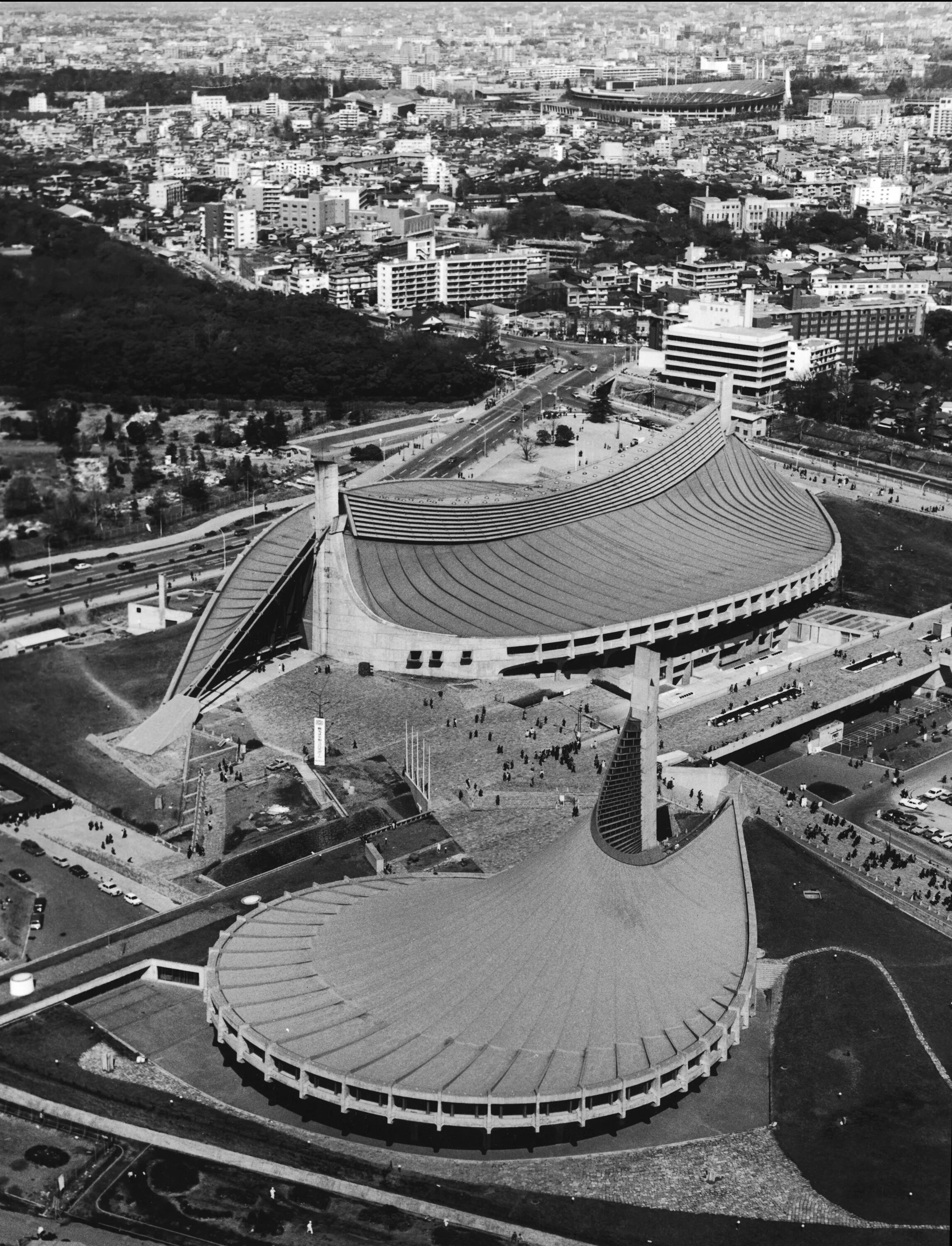 Кензо танге. Олимпийский стадион Кензо Танге 1964. Олимпийский комплекс Кензо Танге в Японии. Национальный стадион Ёёги Кэндзо Тангэ. Танге Кендзо Олимпийский стадион.