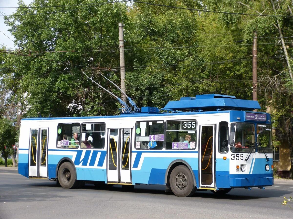 Троллейбусы выпускают в городе. ЗИУ 682 КВР. Троллейбус ЗИУ 682. Троллейбус ЗИУ 682 Иваново. Троллейбус ЗИУ 4.