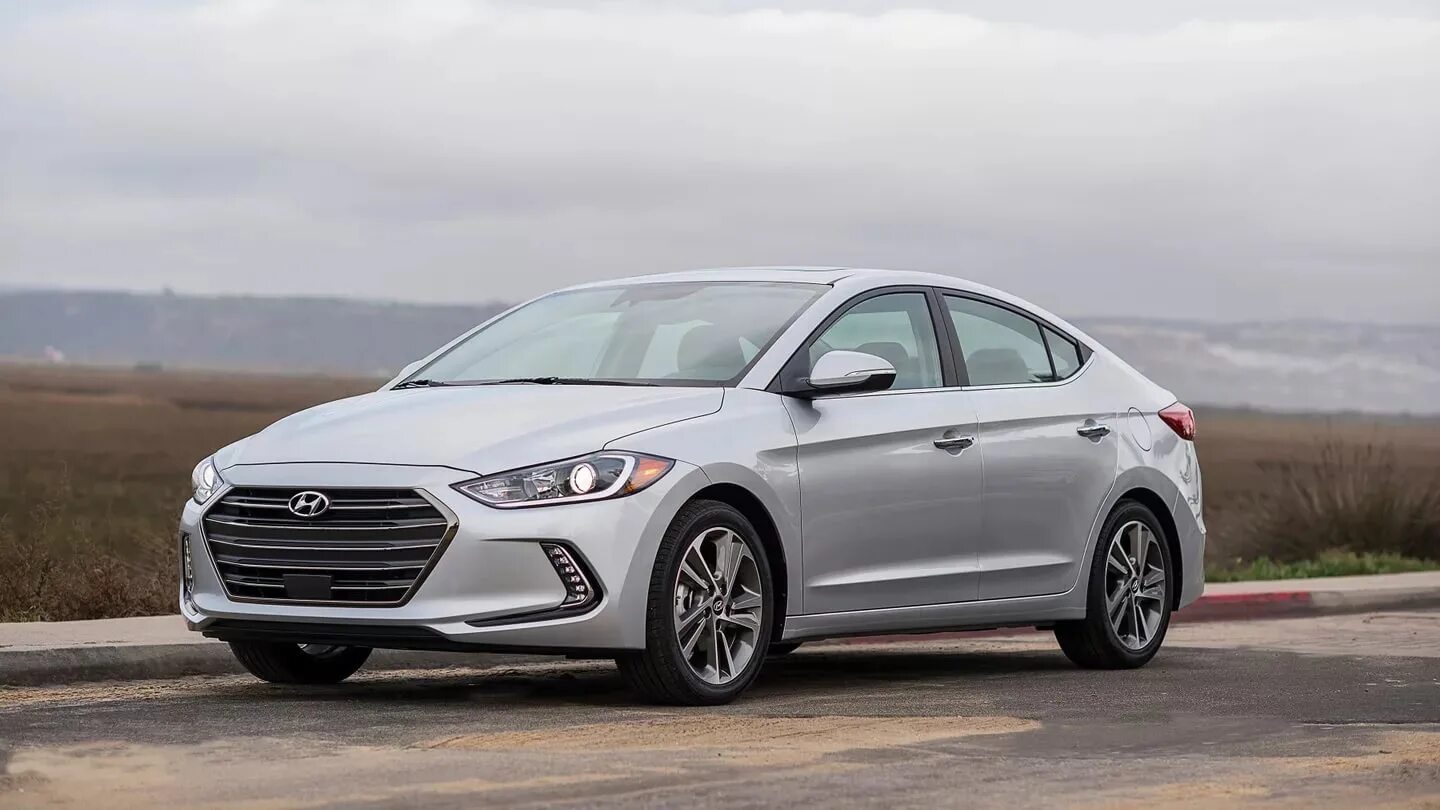 Ремонту hyundai elantra. Hyundai Elantra 2018. Хендай Элантра новая. Hyundai Elantra 2016. Hunday Elantra 2018.