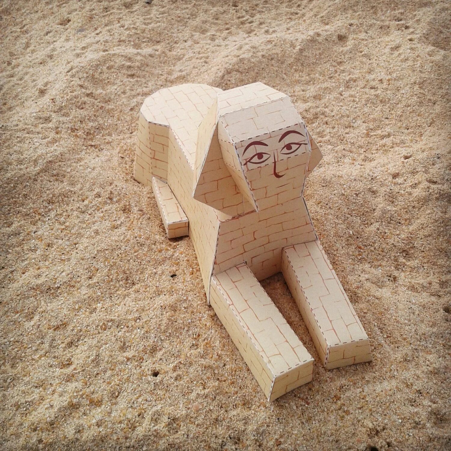 бумажная модель сфинкса. египетский сфинкс макет. сфинкс из бумаги. сфинкс из бумаги. сфинкс из бумаги.
