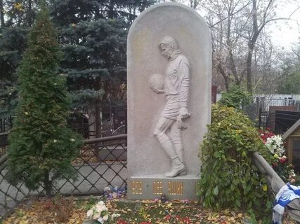 Черникова памятник
