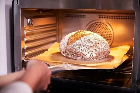 На сколько ставить хлеб в духовку