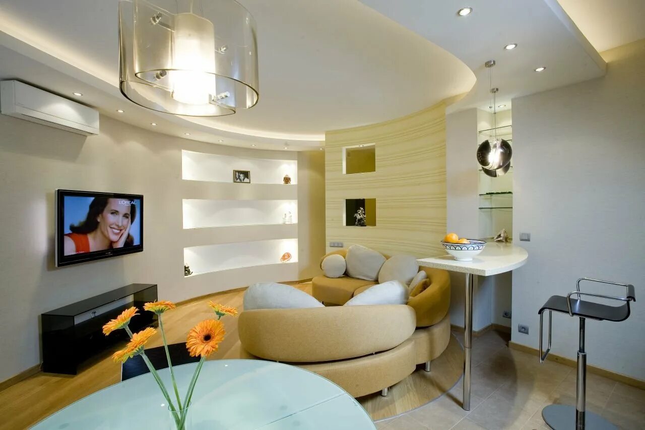 Натяжные потолки в квартире своими руками. Зал евроремонт гипсокартон. Натяжные потолки в квартире своими руками. Евроремонт потолок из гипсокартона. Мотажнатяжногопотолка.