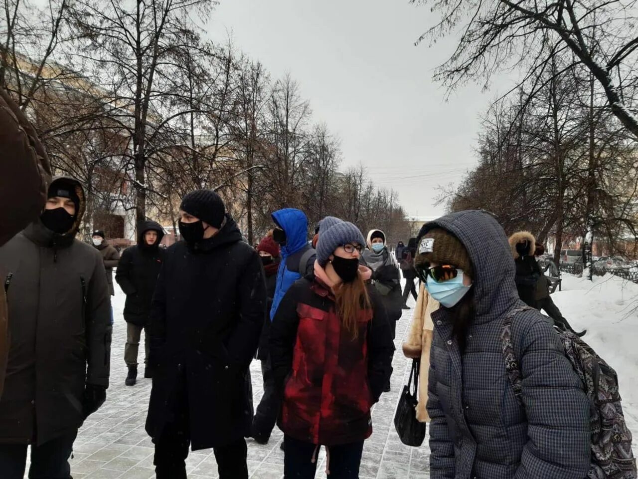 Кемерово митинг. Протесты в Кемерово. Митинг в Новокузнецке. Митинг Кемерово 2018. Срочные новости 23