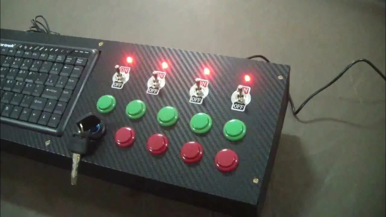 Button box для ets. Logitech button box. button box из клавиатур в. ets2 button box из клавиатуры. самодельный button box.
