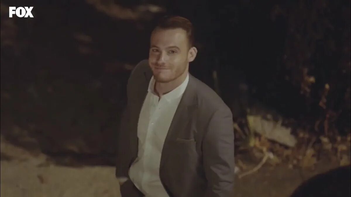 Постучи моем двери. Постучи моем двери. Эда йылдыз стиль. Постучи моем двери. Постучи моем двери.