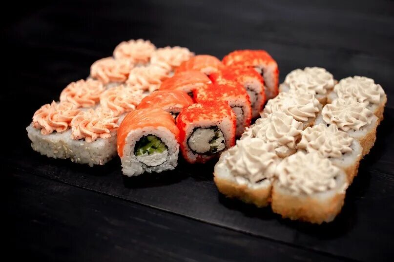Роллы это фаст фуд или нет. Роллы это фаст фуд или нет. Японская кухня. Филадельфия сет екатеринбург суши. Ролл фуда.