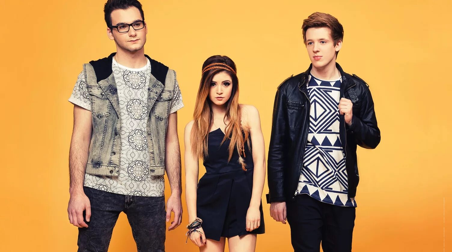 Show yet. Against the current. Against the current группа. Against the current фото. Against the current солистка.