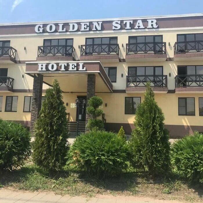 Гостиница брюховецкая. Golden Star Тимашевск. Golden Star Hotel Тимашевск. Голден Стар Тимашевск кафе. Golden Star Береговая ул 1 Тимашевск.