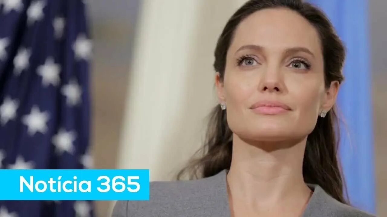 Анджелина джоли 365. Анджелина джоли фото сейчас 2022. Джоли 2023. Анджелина джоли 48 лет. Анджелина джоли.
