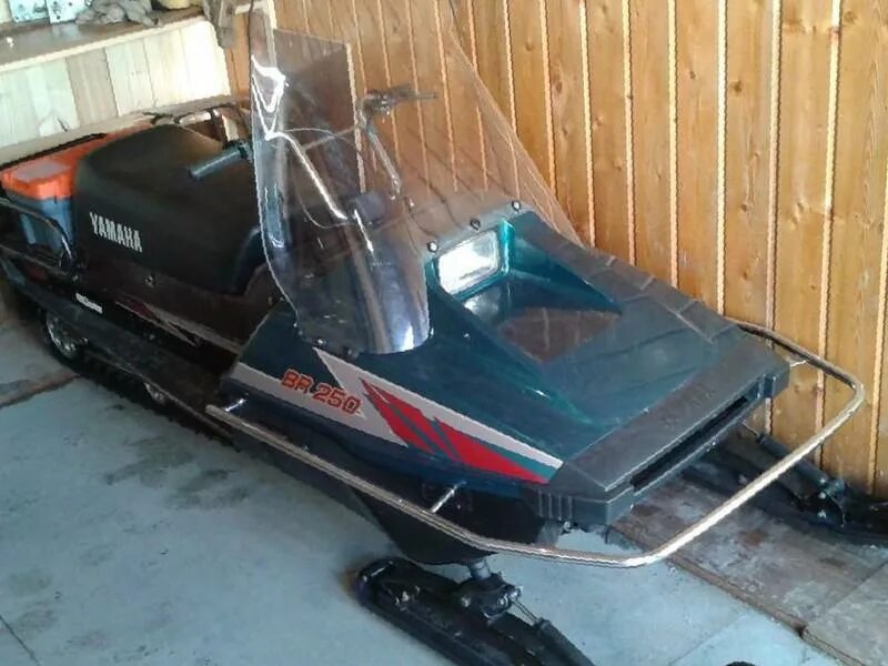 Yamaha bravo 250. Снегоход bravo. Снегоход ямаха браво 250. Yamaha bravo br250t. Снегоход bravo.