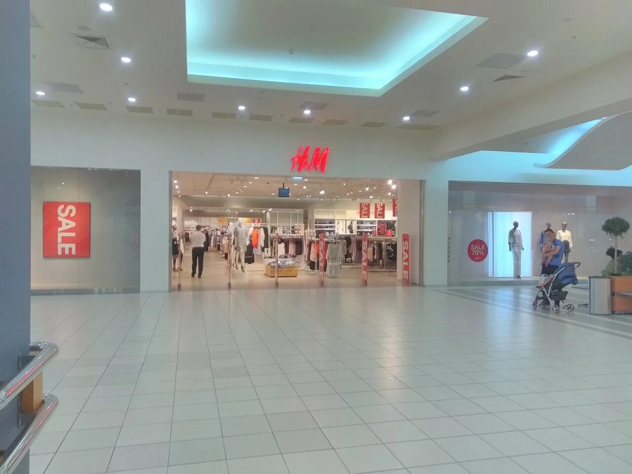 тц парк хаус алма-атинская. тц парк хаус алма-атинская. парк хаус одежды. парк хаус магазины одежды. казань парк хаус hm.