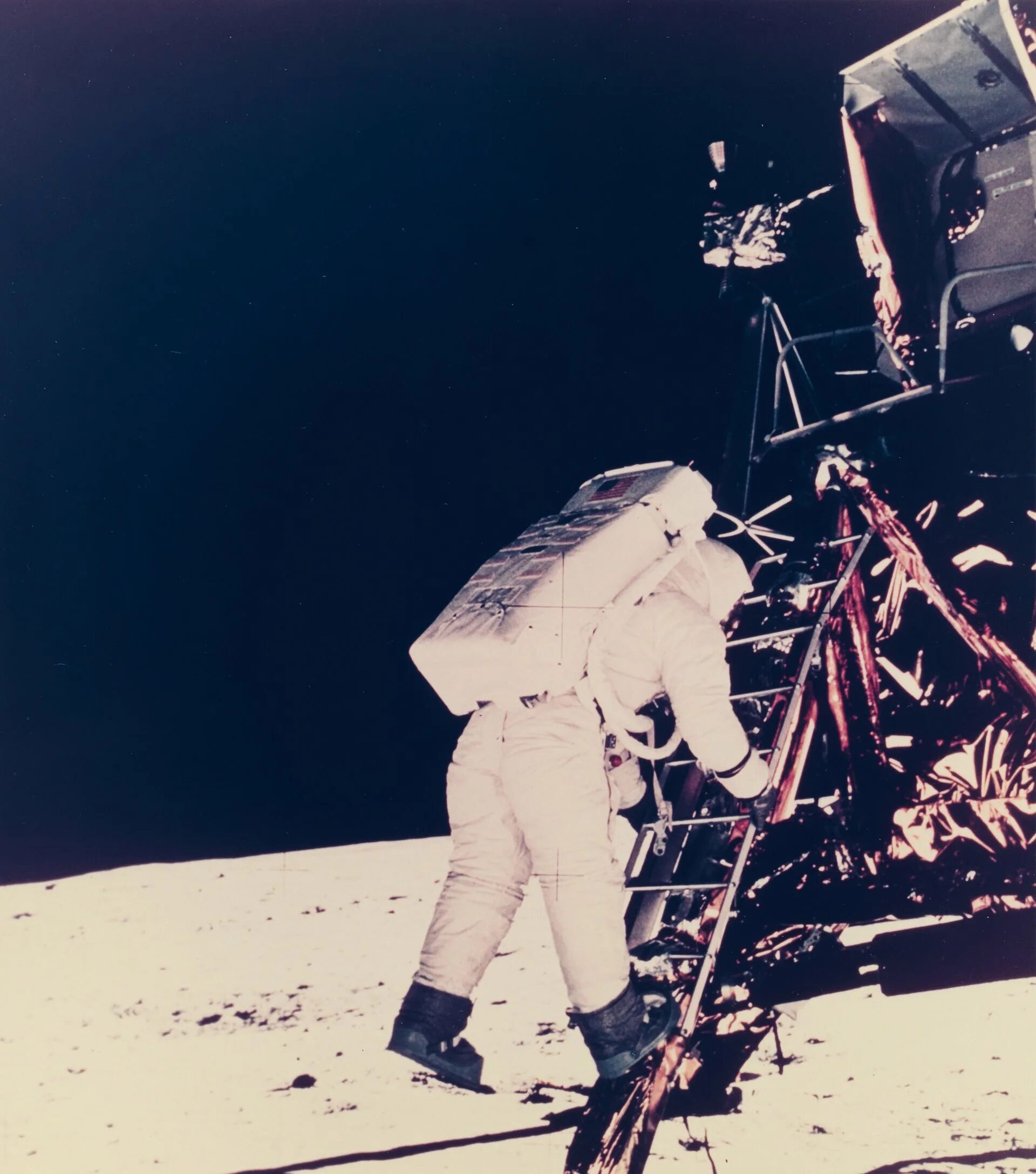 1969 первый человек на луне. Нейл армстронг на луне. Аполлон 11 1969. Аполлон 11 1969. German moon landing.