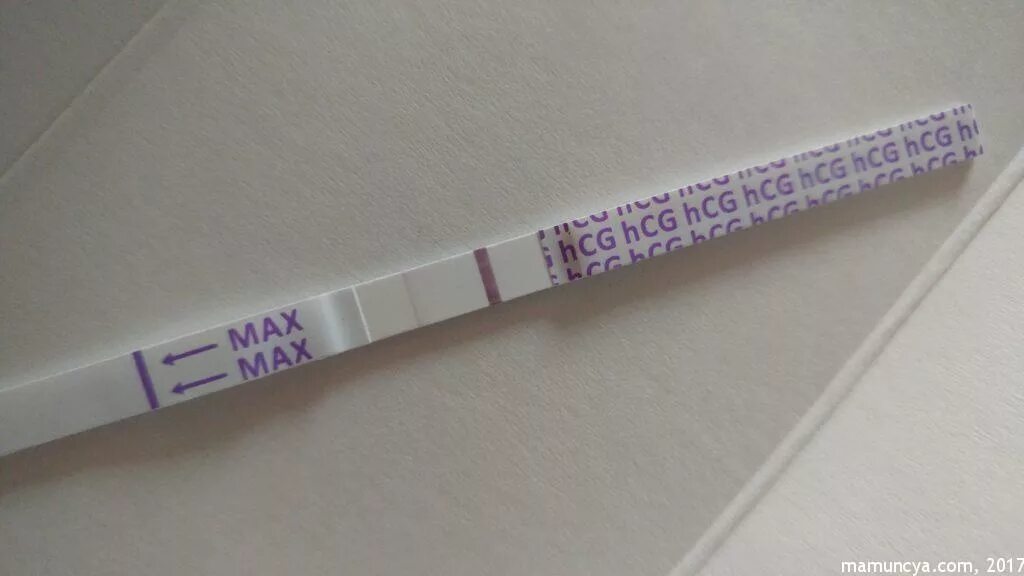 Тест тонкая полоска. Тонкая вторая полоска. Очень бледная вторая полоска. Тест на беременность тонкая вторая полоска. Тест тонкая полоска.