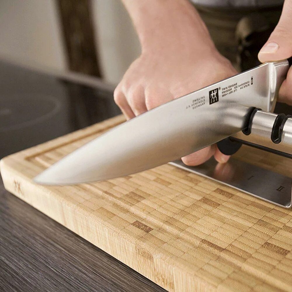 Как точить круглые ножи. Ножи цвиллинг твин селект. точилка zwilling. точило zwilling для ножей. точило для ножей zwilling twin select, 195 мм.