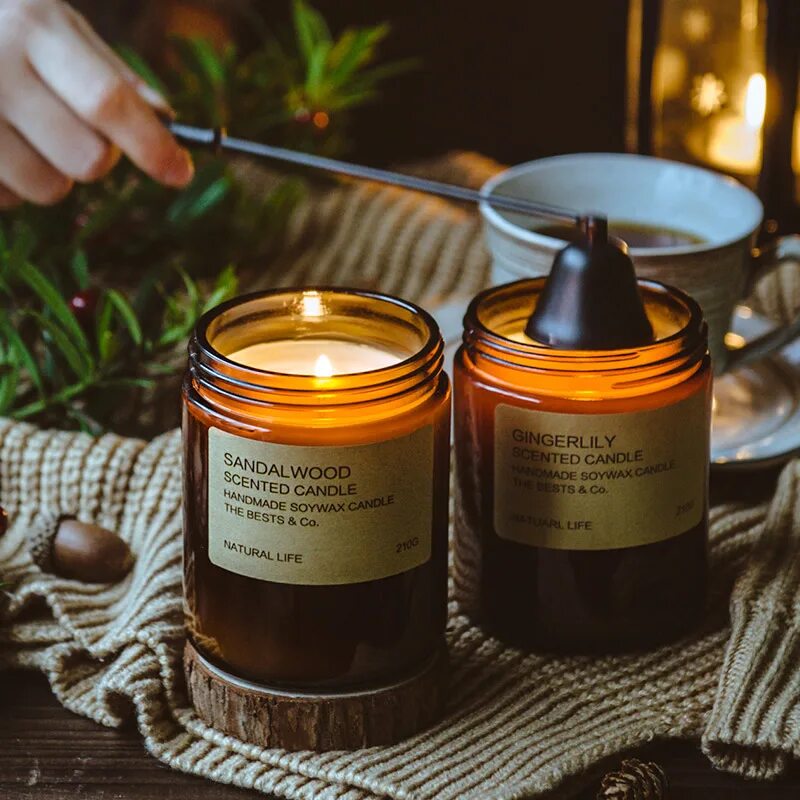 Баночки для свечей. Подсвечники для контейнерных свечей. Коричневые баночки для свечей. Свеча в банке. Свечка в баночке.