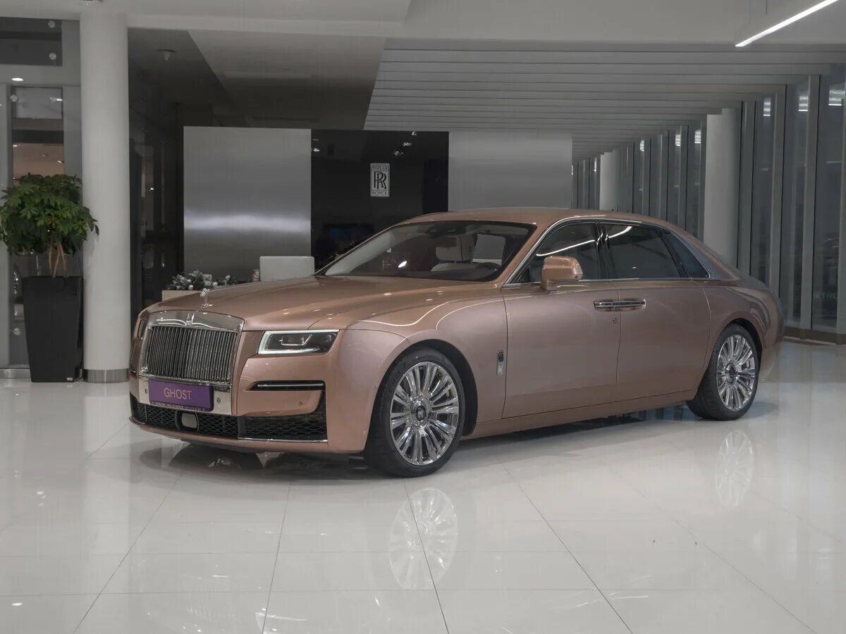 Машина за 1000000 рублей в 2024. Rolls Royce Ghost 2022. Rolls Royce Ghost 2020. Машина Rolls Royce Ghost. Rolls Royce Ghost EWB 2020.